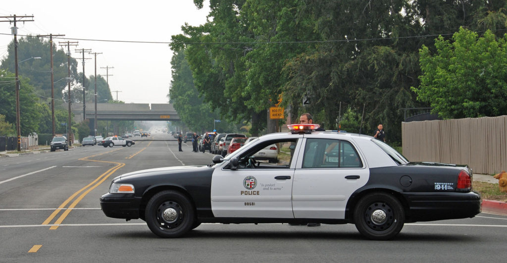 Photo by Chris Yarzab - An LAPD patrol car in the North Hills (2011) / CC BY 2.0 - https://www.flickr.com/photos/chrisyarzab/5829444535